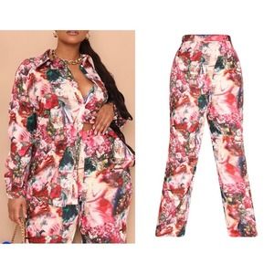 Plus Rose Femme Renaissance Print Wide Leg Pants